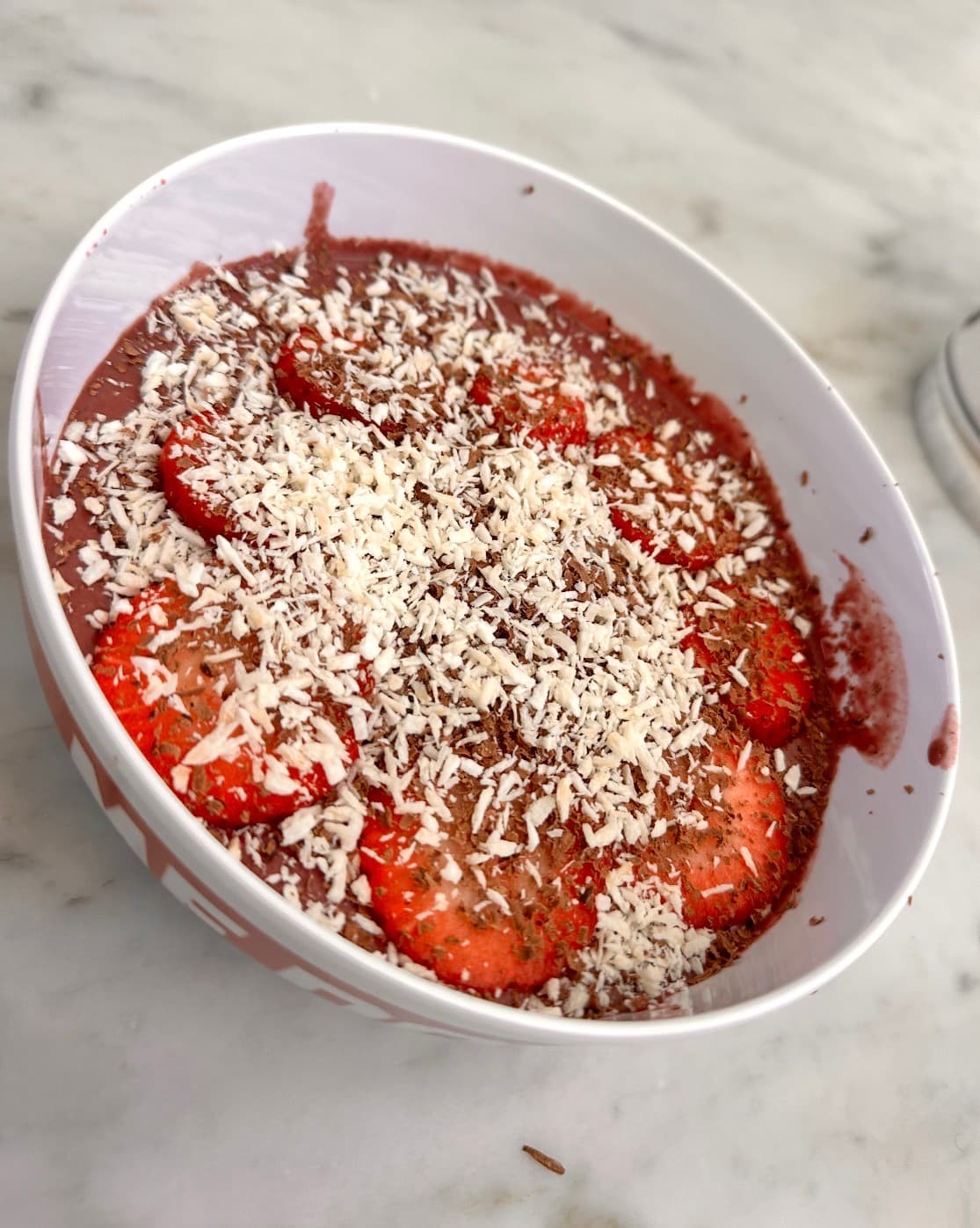 Strawberry Acai Bowl Coconut Flax