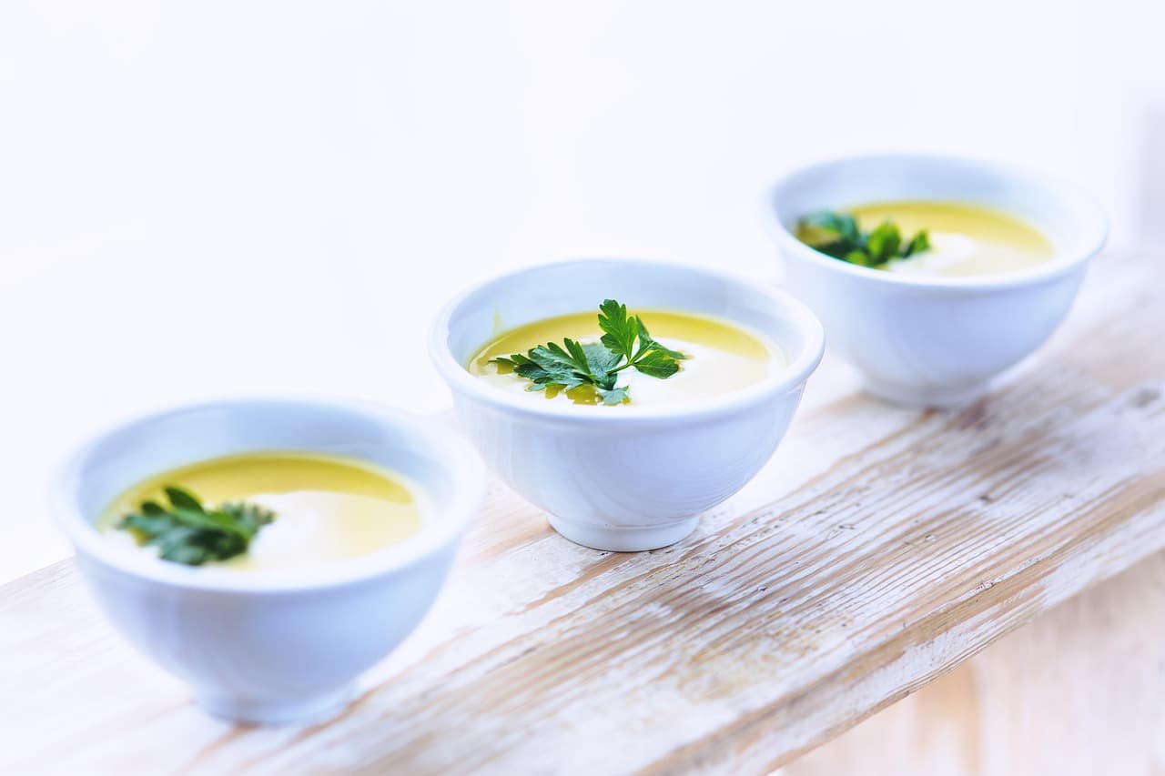 15-Min Chilled Potato Leek Soup