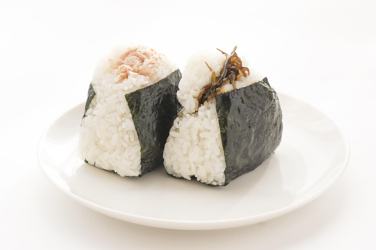 Crispy Seaweed Onigiri — Japanese Rice Balls