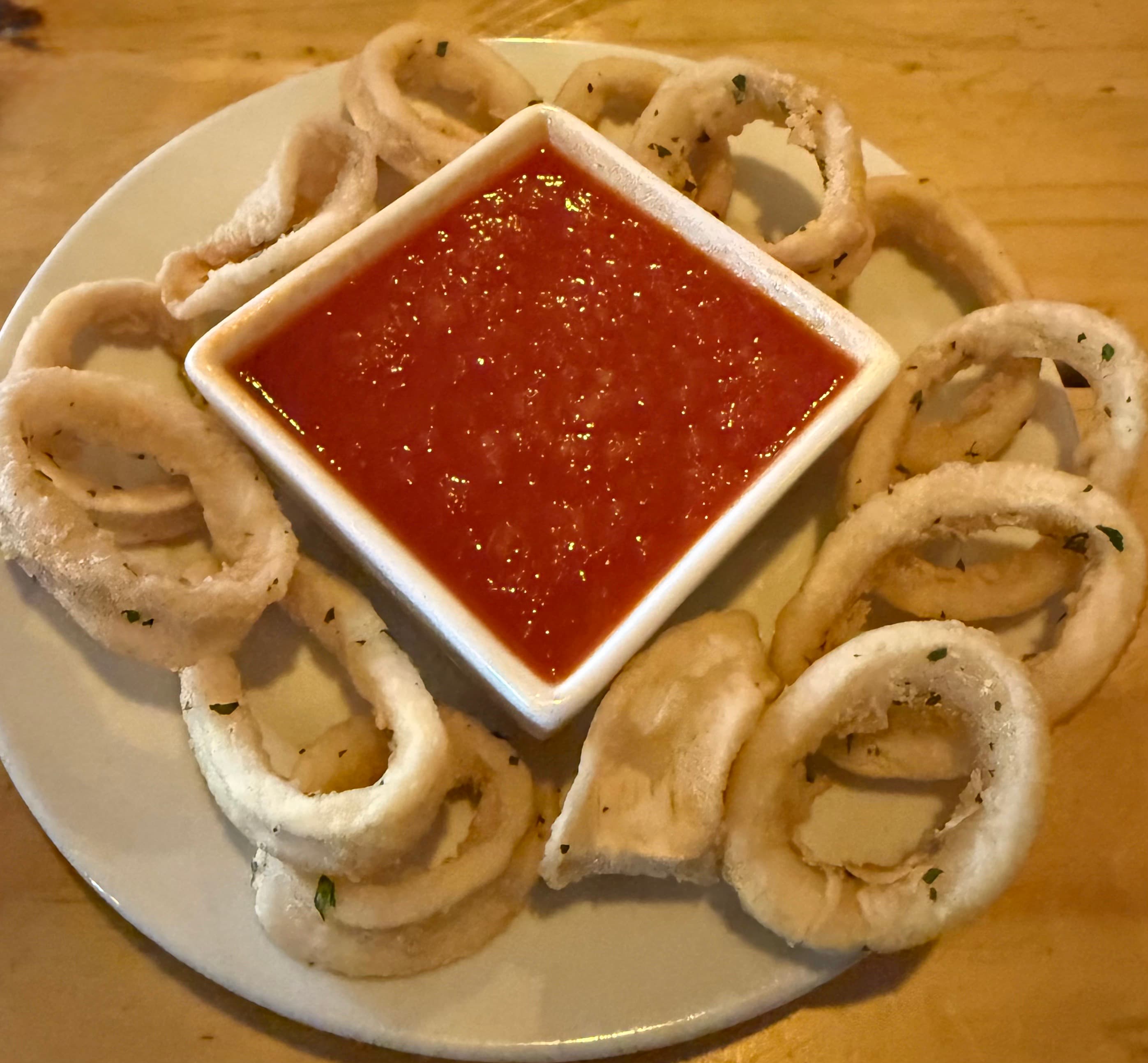 Crispy Calamari with Marinara Sauce
