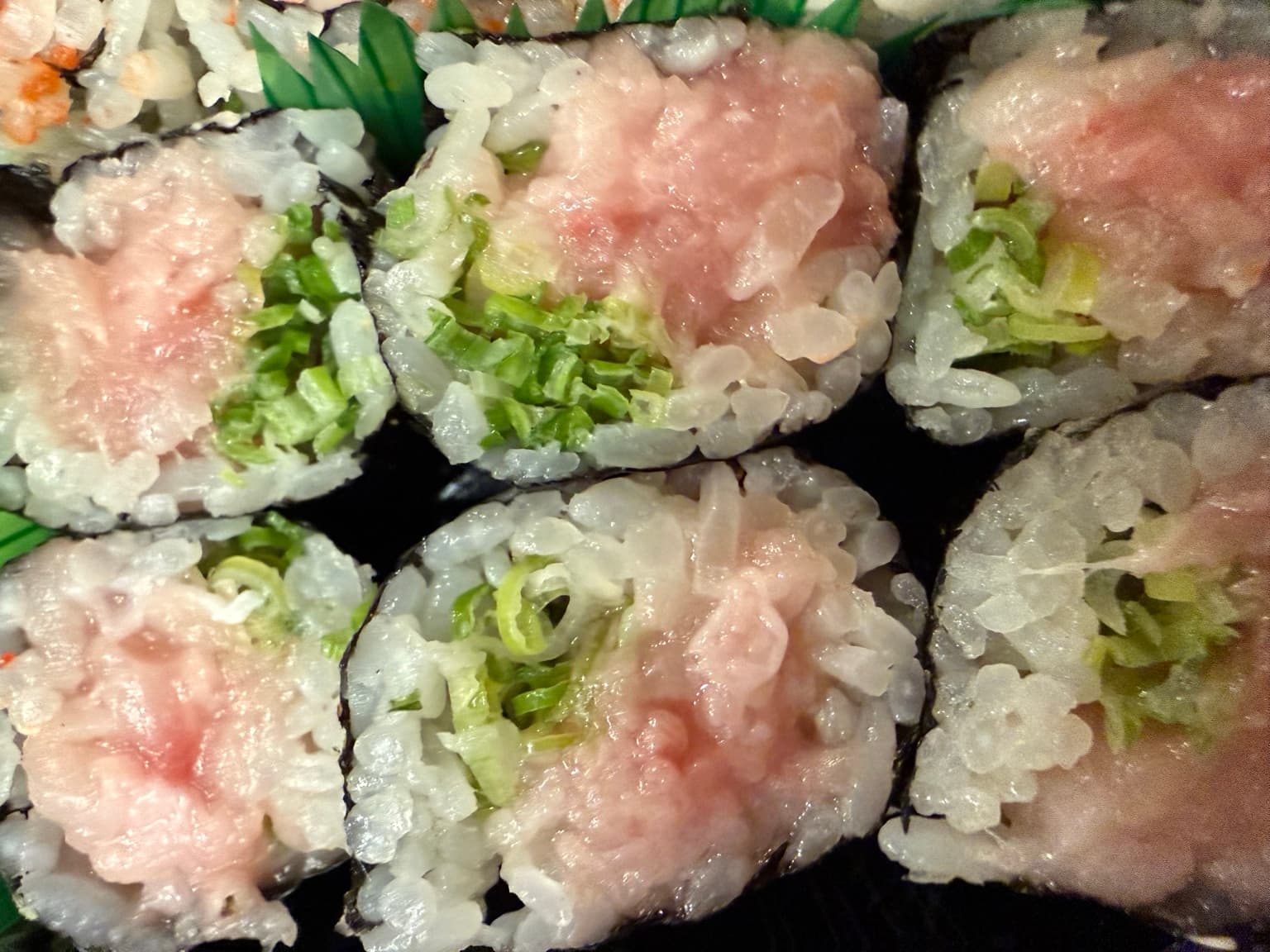 Yellowtail Scallion Roll