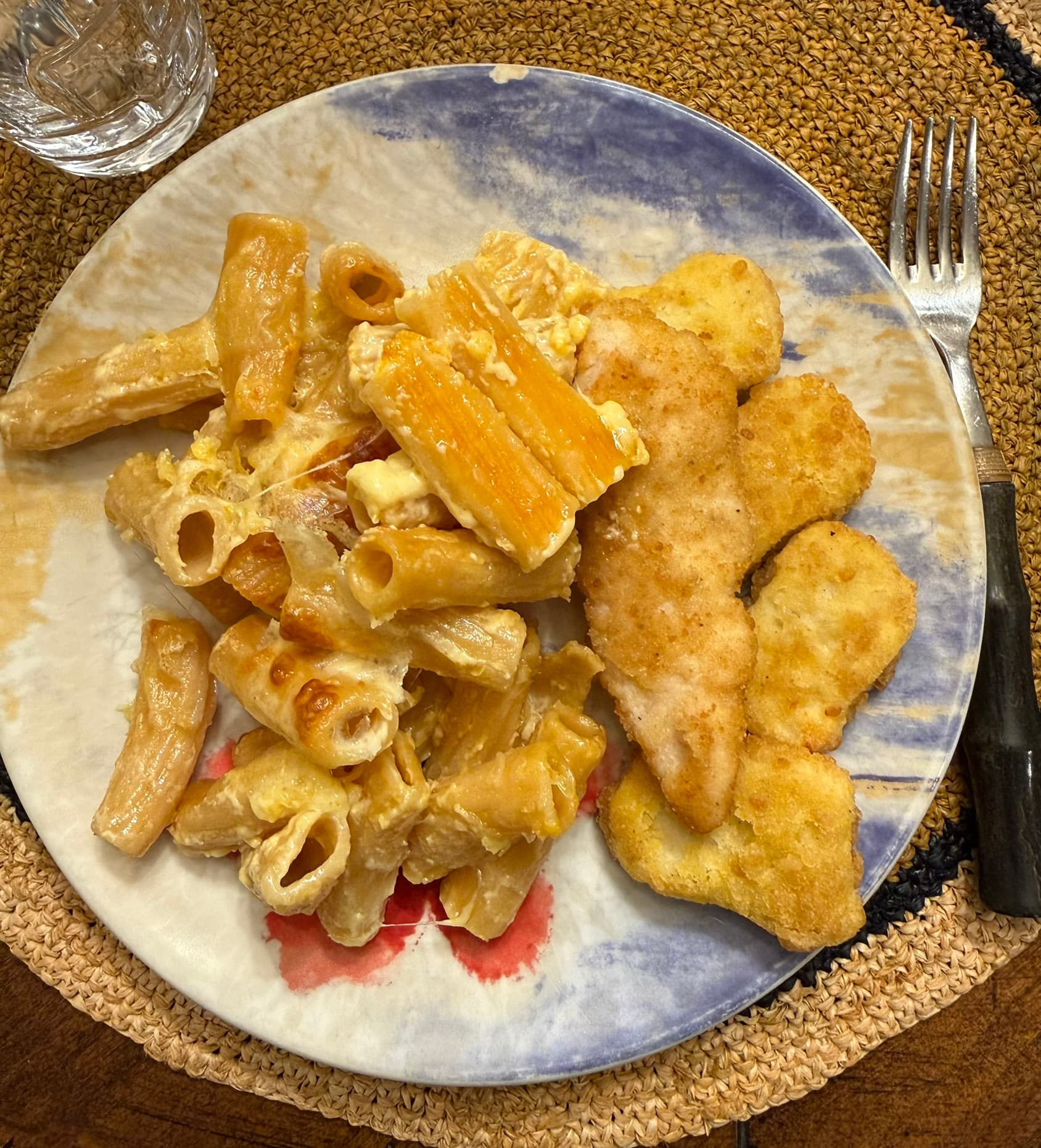 Creamy Baked Rigatoni Mac and Cheese with Crispy Breaded Chicken