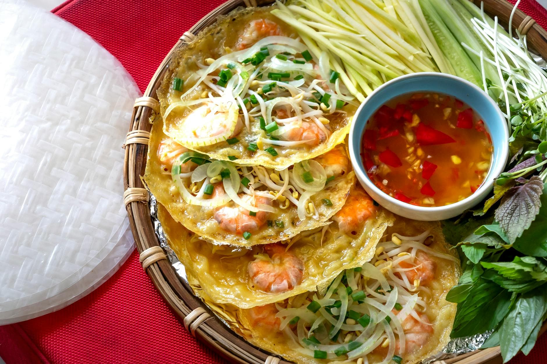 15-Min Crispy Shrimp Crepes with Dipping